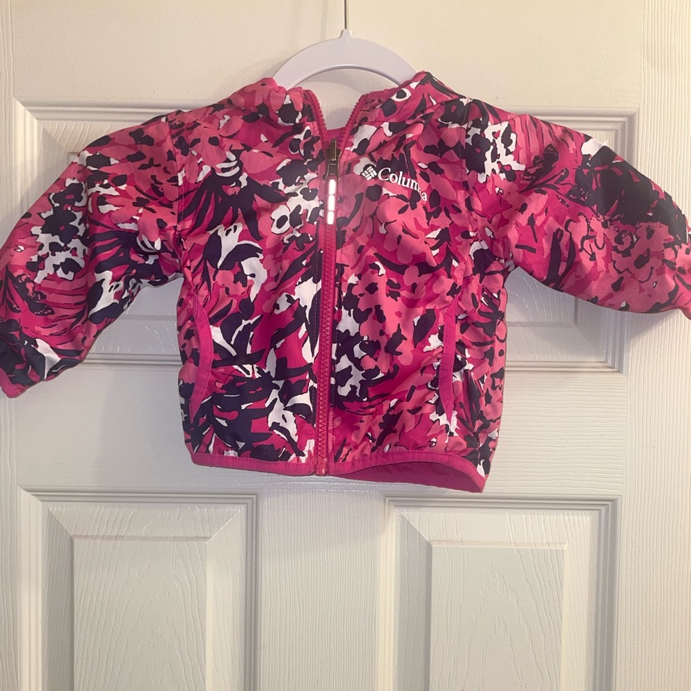 Baby Girl reversible Columbia light weight floral jacket size 6-12 months